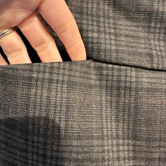 Dalia NWT Size Small Plaid Pants Black Brown Narrow Leg Mid Rise Office - Picture 5 of 8